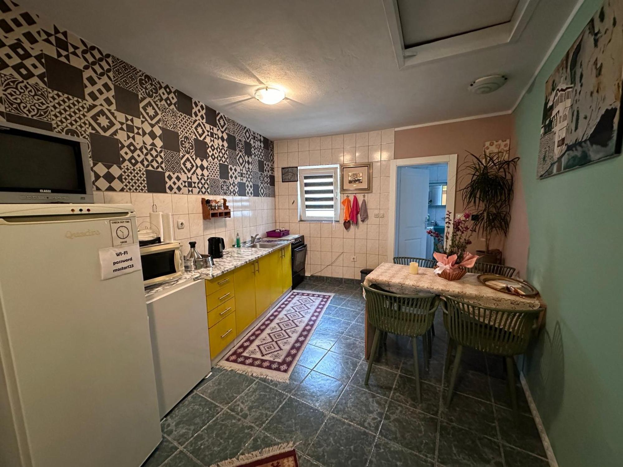 Hostel Backpackers Mostar Esterno foto