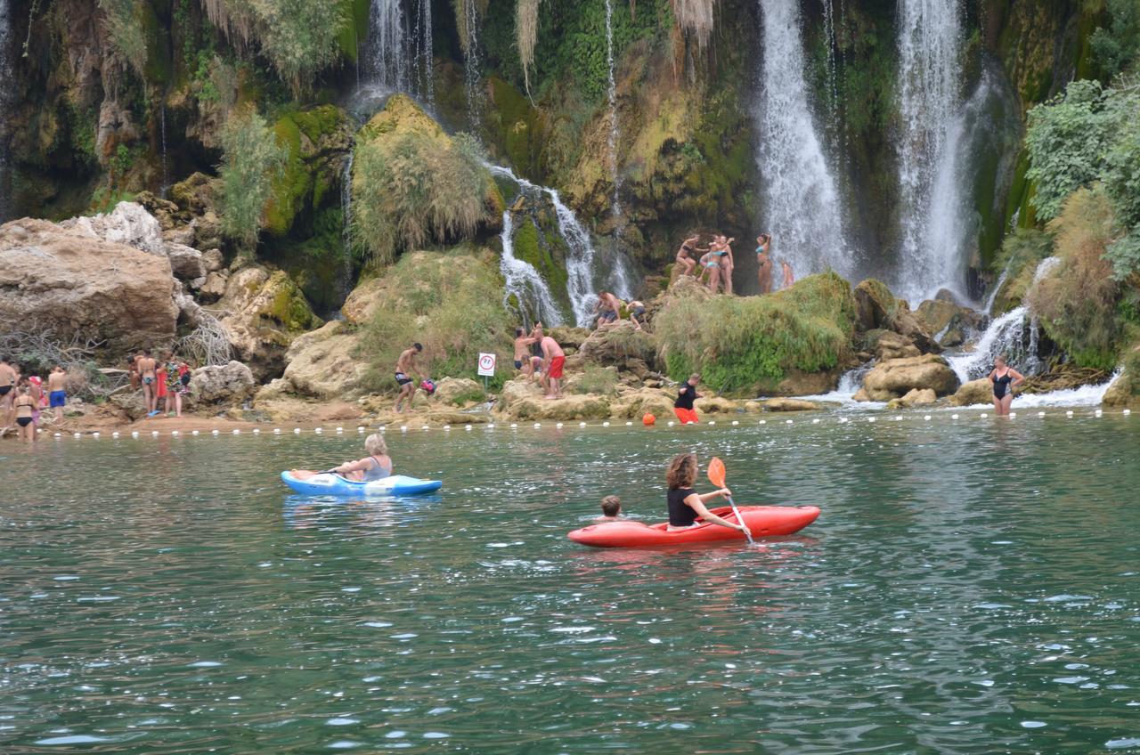 Hostel Backpackers Mostar Esterno foto